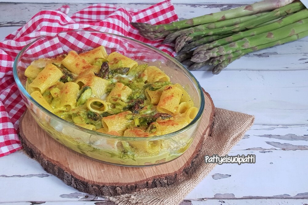 mezze maniche with asparagus and taleggio