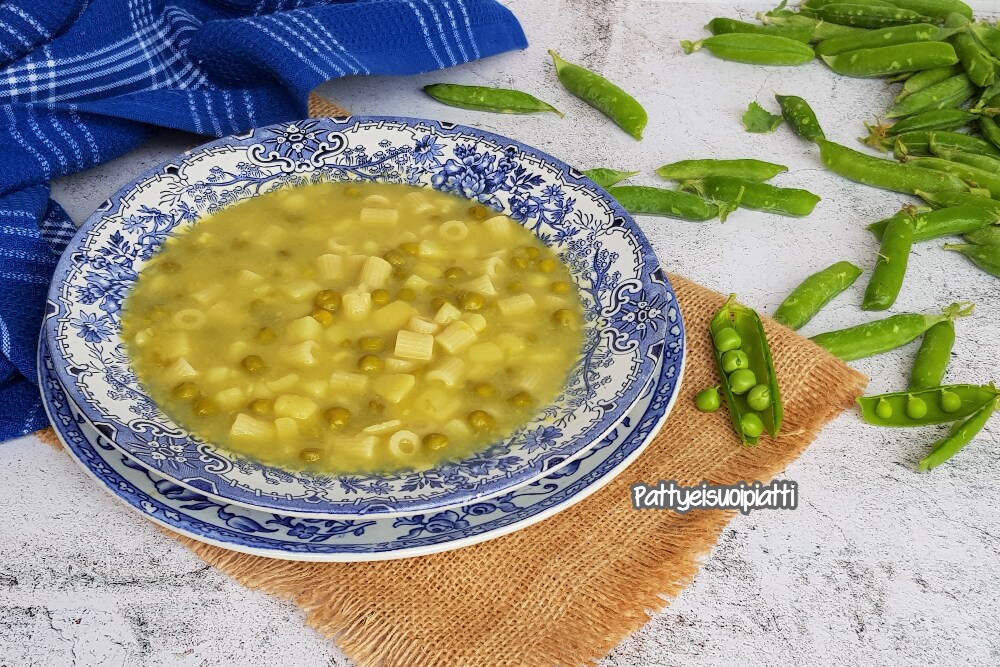 pasta, peas, and potatoes soup