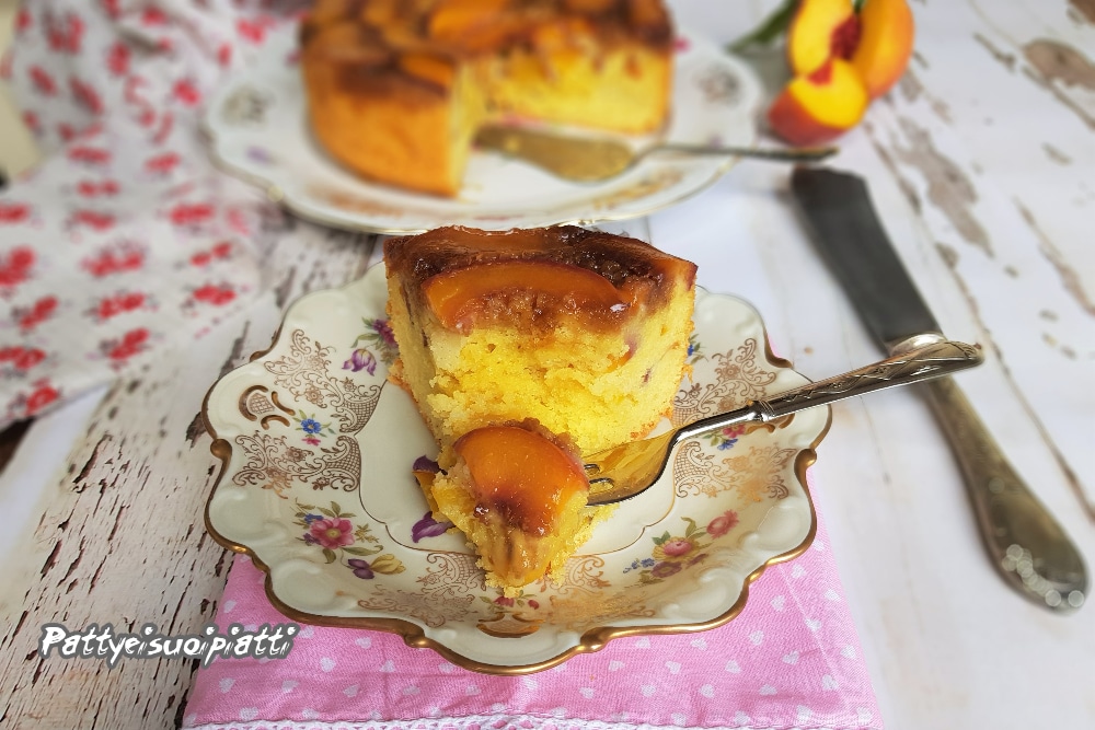 peach upside-down cake