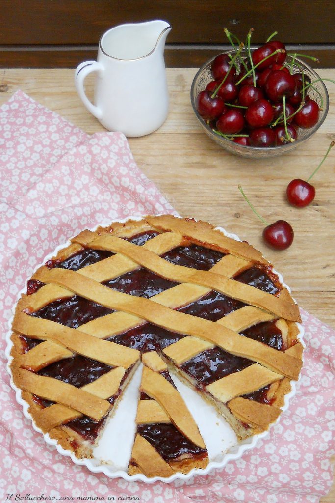 ricotta and black cherry tart vert