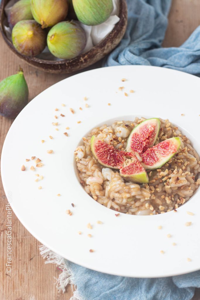 Risotto with Figs, Shrimp, and Hazelnut Crumble