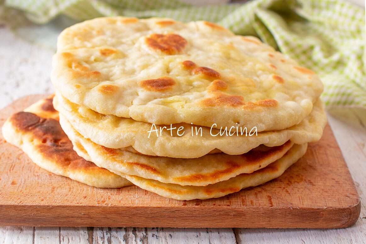 ROLLABLE BREAD in a pan