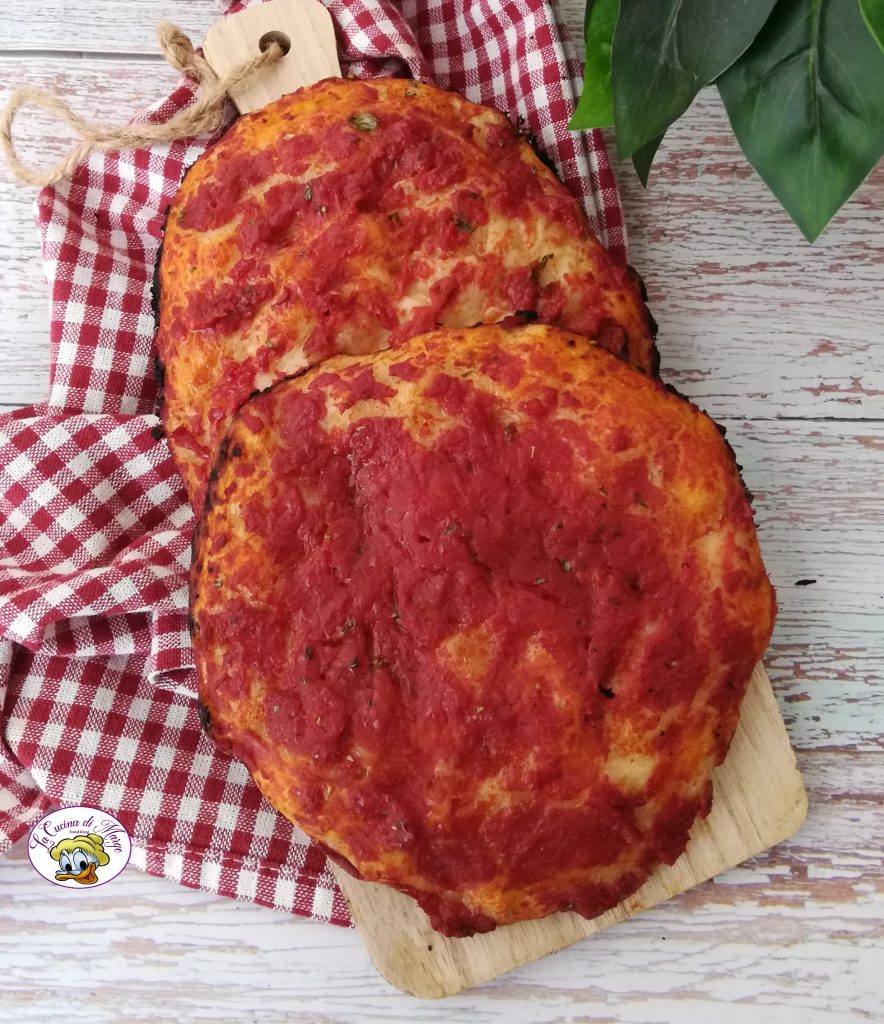 ROMAN STYLE MINI PIZZAS