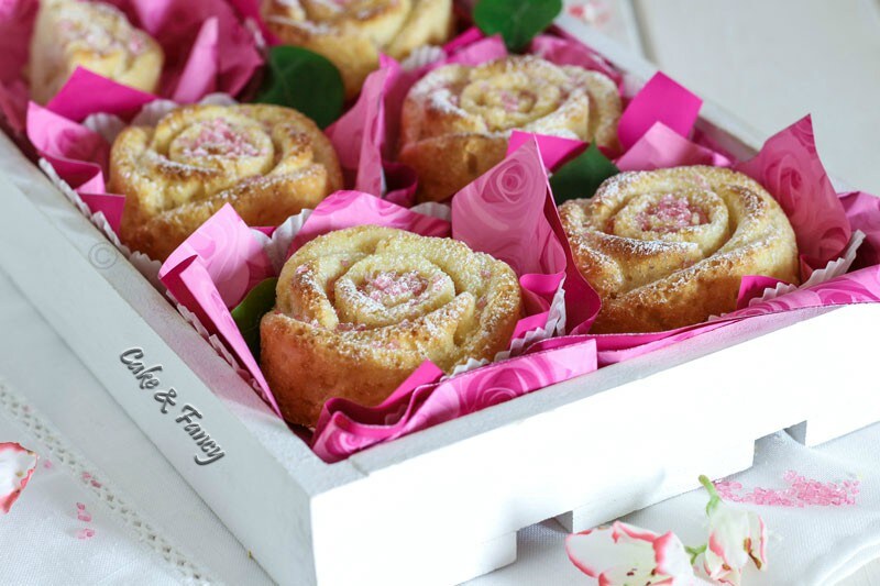 Apple Rose Muffins