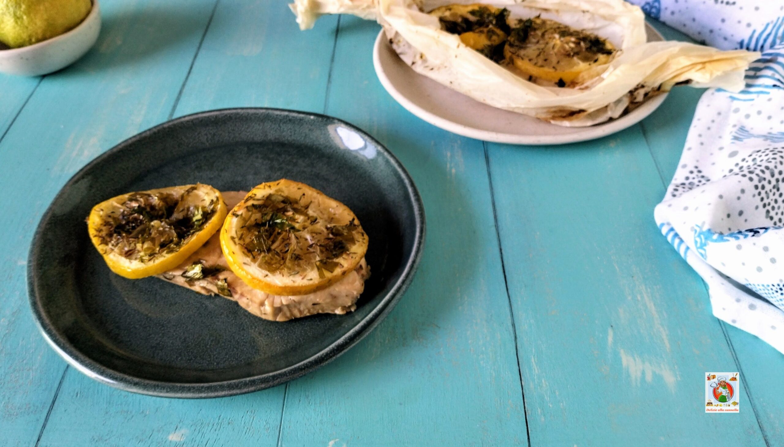 Salmon en Papillote with Lemon: A Light and Aromatic Seafood Main Course Perfect for Any Occasion