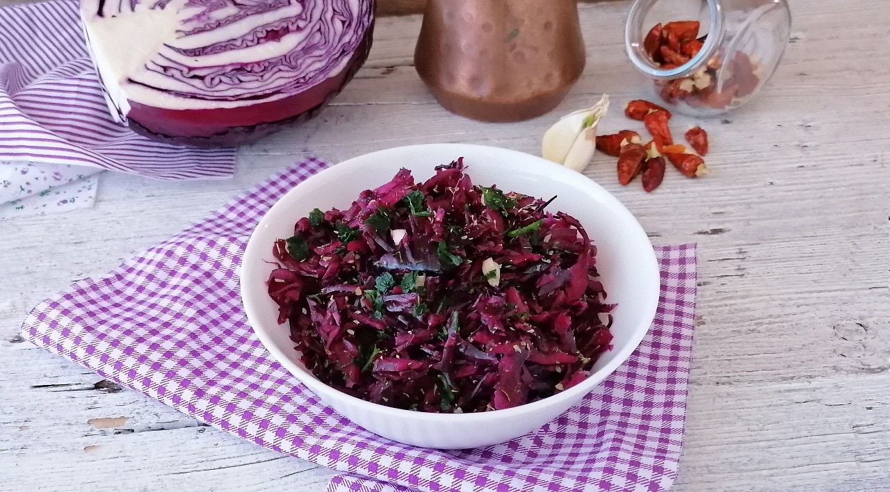 MARINATED RED CABBAGE