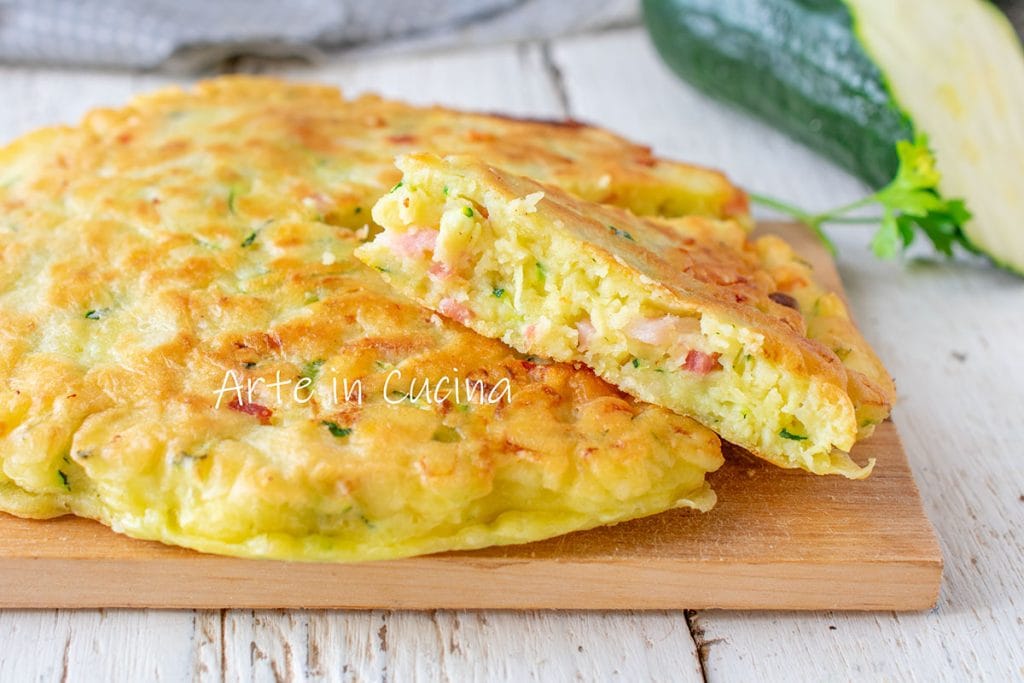 Savory pie with bacon and zucchini