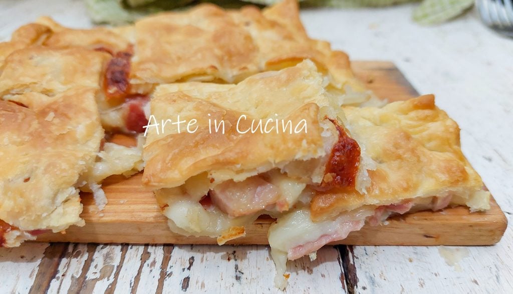 SAVORY with PUFF PASTRY SALTY with COLD CUTS and cheeses