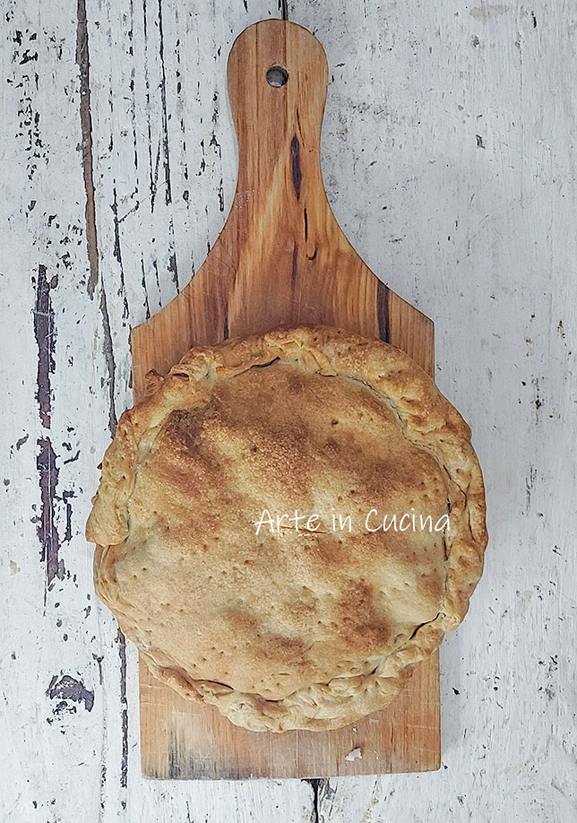 SAVORY SPINACH AND PROVOLA PIE in air fryer