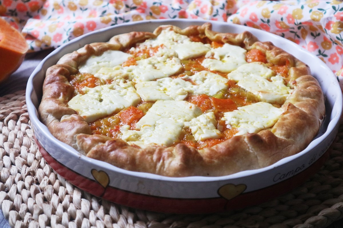 Savory Tart with Pumpkin, Leeks, and Stracchino Cheese