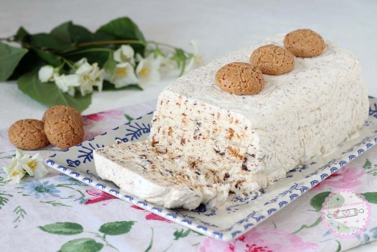 CHOCOLATE AND AMARETTI SEMIFREDDO fresh and delicious