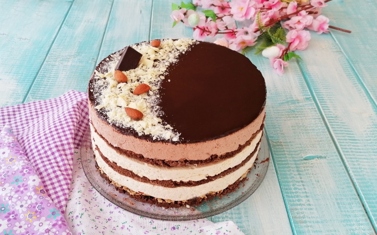 DELICIOUS SICILIAN SEVEN LAYERS CAKE