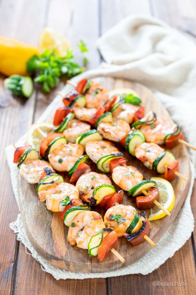 skewers with shrimp zucchini and bell peppers