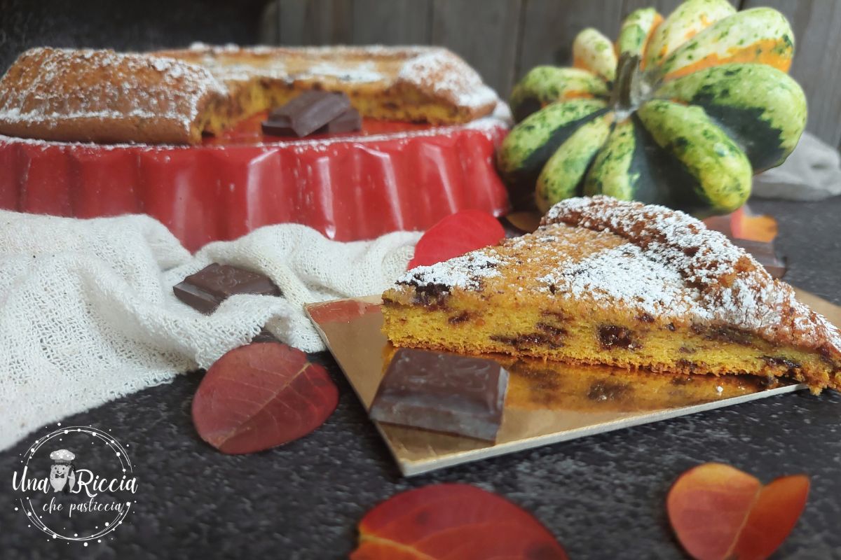Soft Cake with Pumpkin and Chocolate