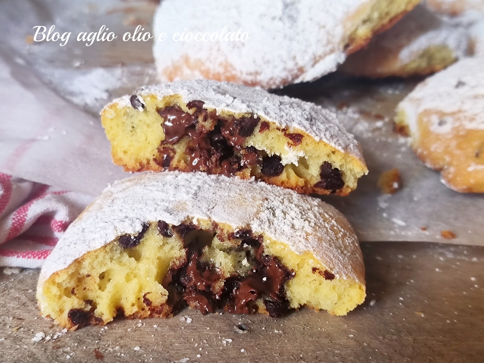 SOFT CHOCOLATE COOKIES WITHOUT BUTTER READY IN 5 MINUTES WITH A SPOON