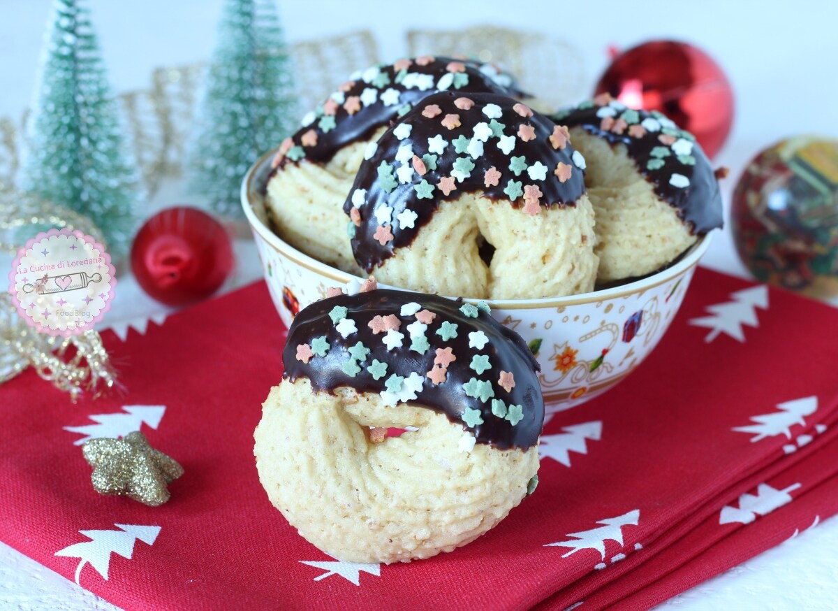 SOFT HAZELNUT COOKIES the best cookies you have ever tasted