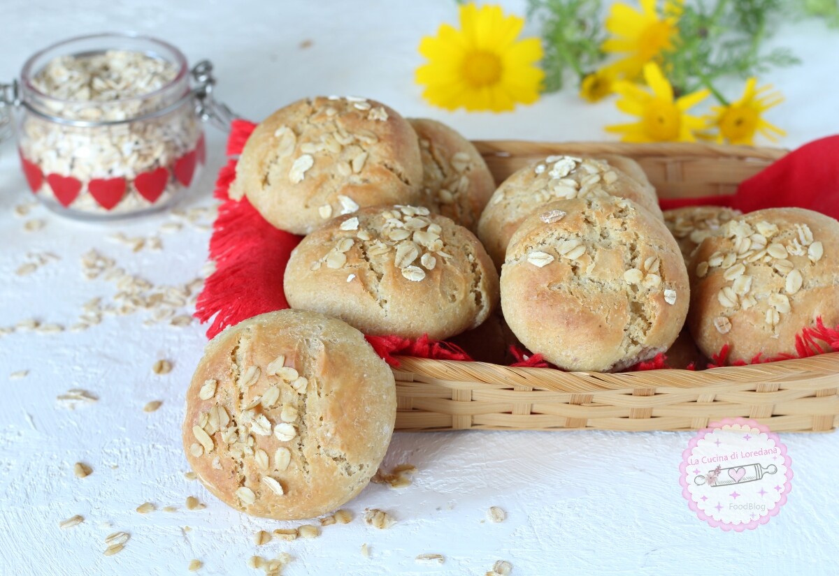 Soft Oatmeal Rolls