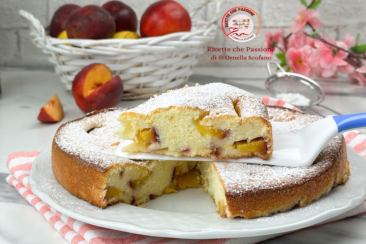 Soft and Delicious Peach and Lemon Cake