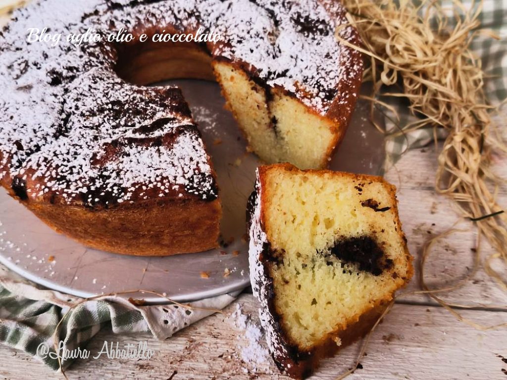 Soft rice flour and chocolate cake without butter and gluten, perfect for the whole family, a breakfast cake that starts your day in the best and most delicious way