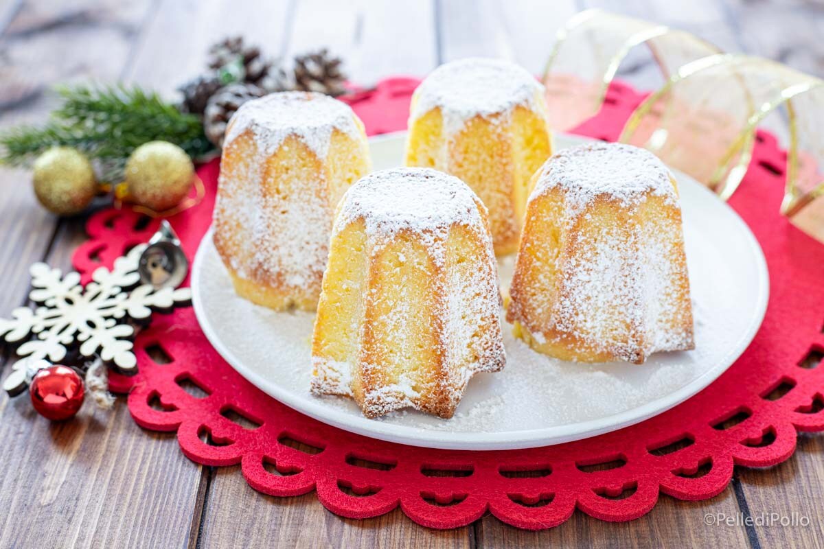 Soft Mini Pandoro Without Yeast