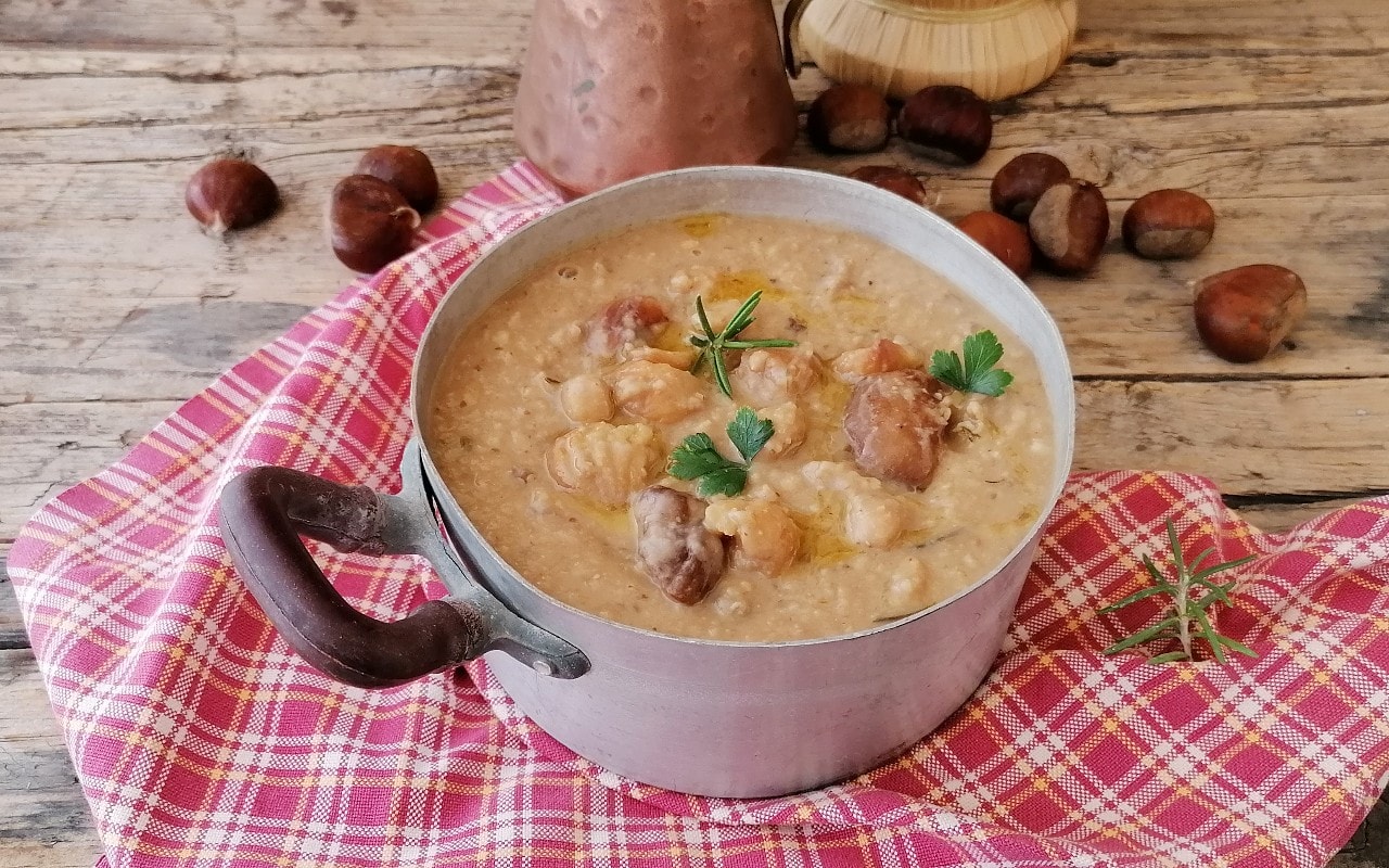 CREAMY CHICKPEA, MUSHROOM, AND CHESTNUT SOUP