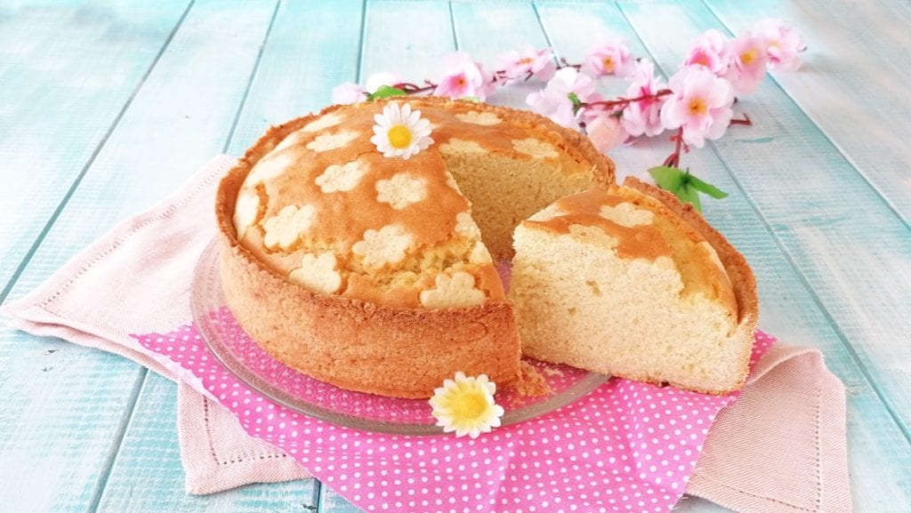 pie that thinks it's a sponge cake