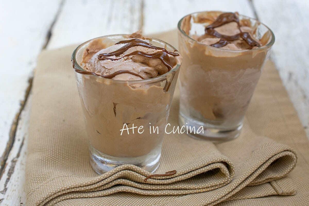 SPUMONE with NUTELLA