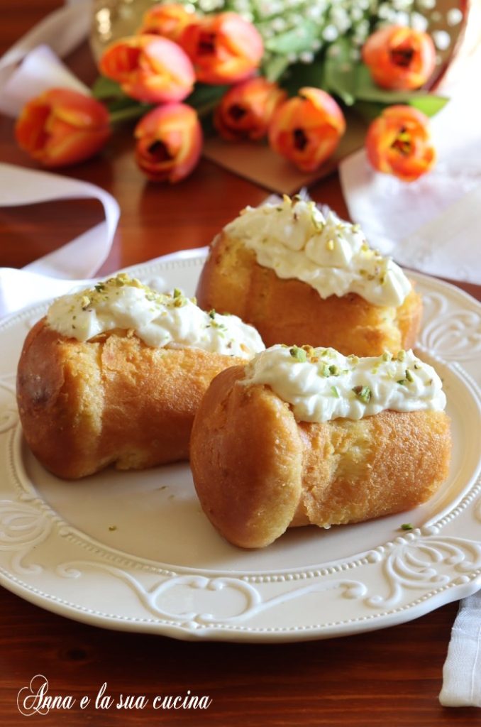 Babà with Bergamot Cream