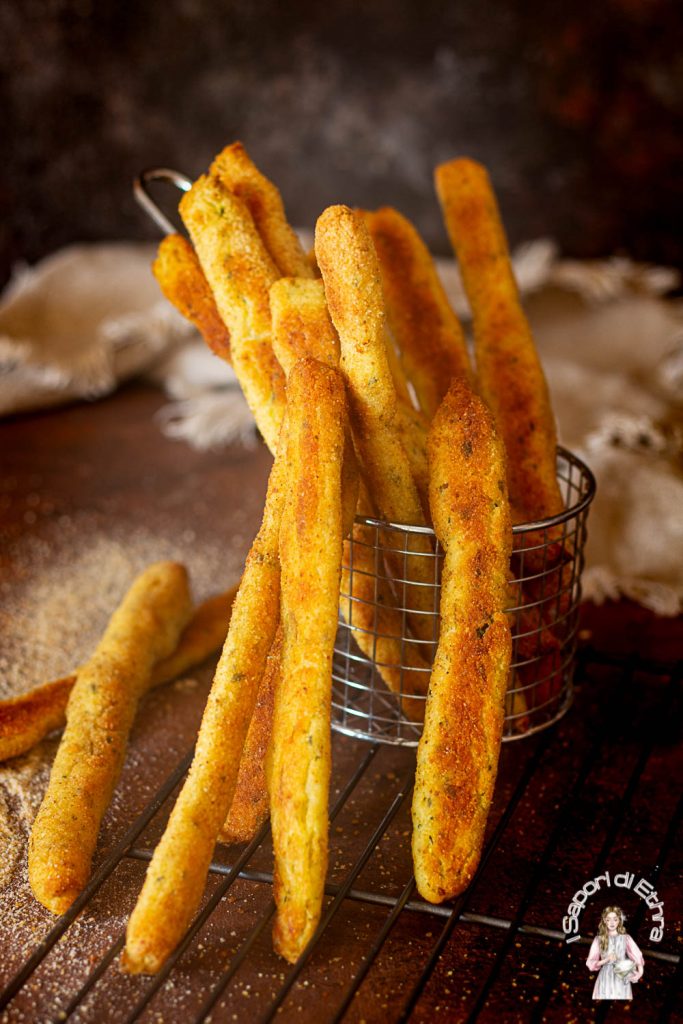 Crispy Potato and Zucchini Sticks