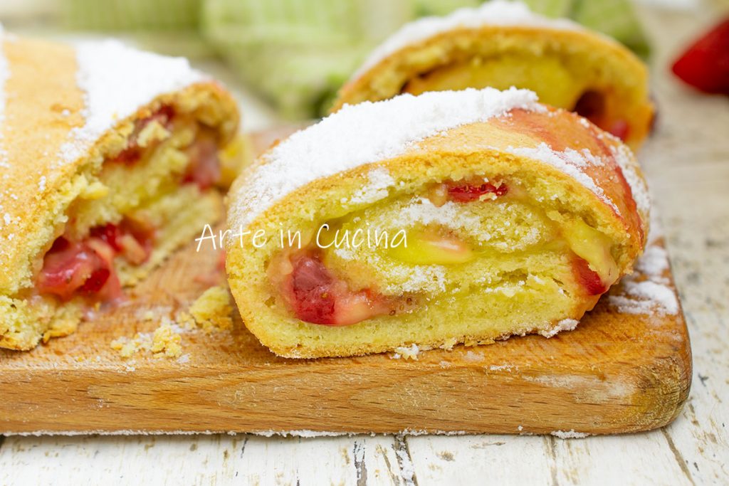 STRAWBERRY AND CREAM ROLLED PIE