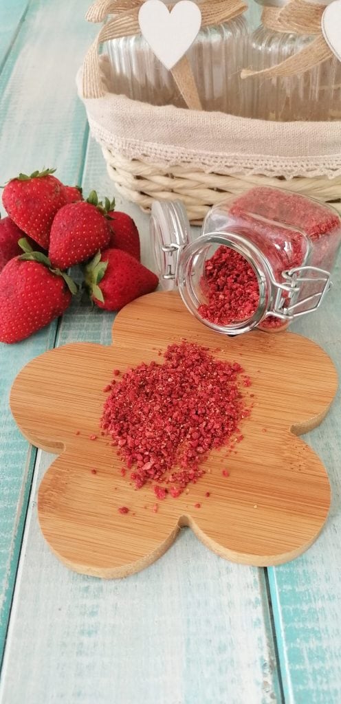 strawberry-powder