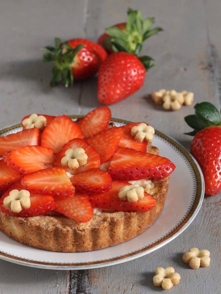 Strawberry Tart with Lemon Cream