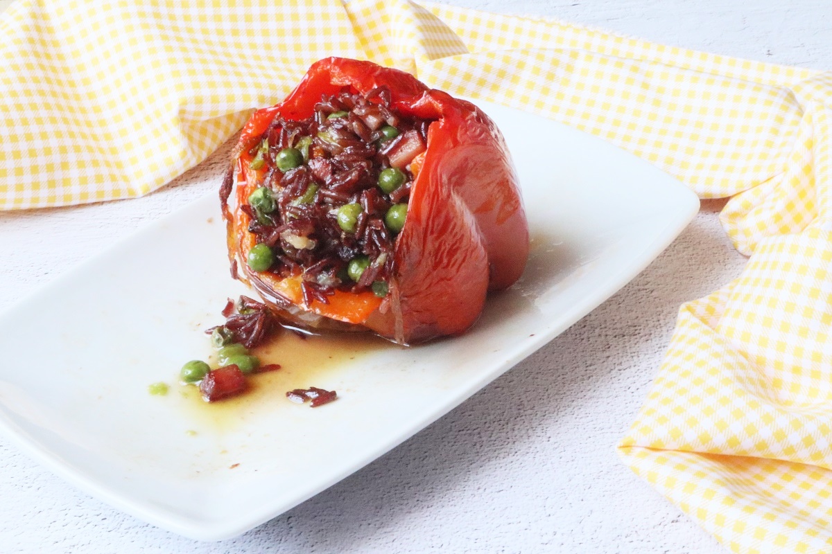 Air Fryer Stuffed Peppers with Red Rice