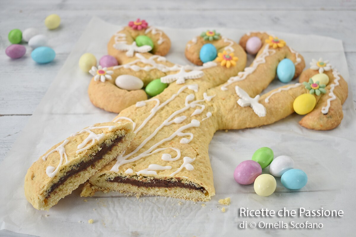 Sweet Easter Tree with Nutella Shortcrust Pastry
