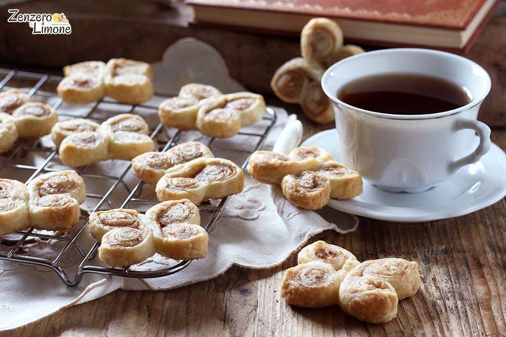 Sweet Puff Pastry Bows