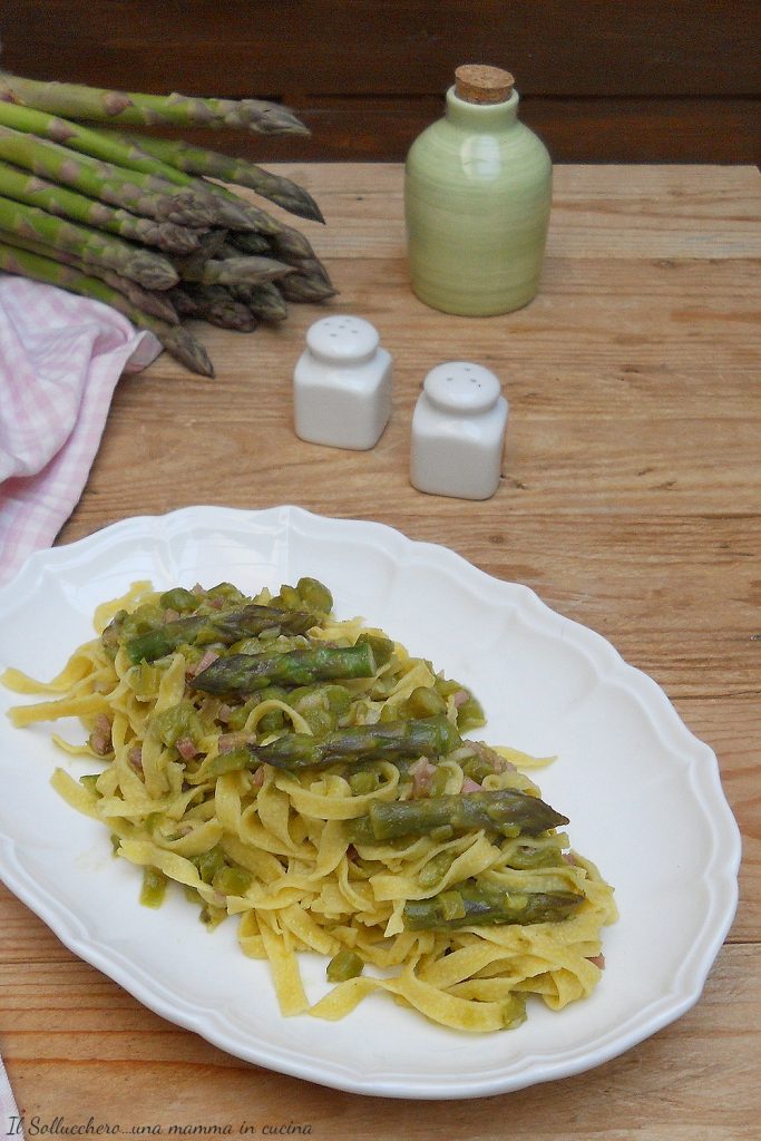 tagliatelle asparagus and speck vert