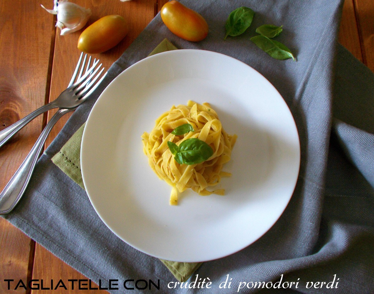 Tagliatelle with Tomato and Basil Crudités