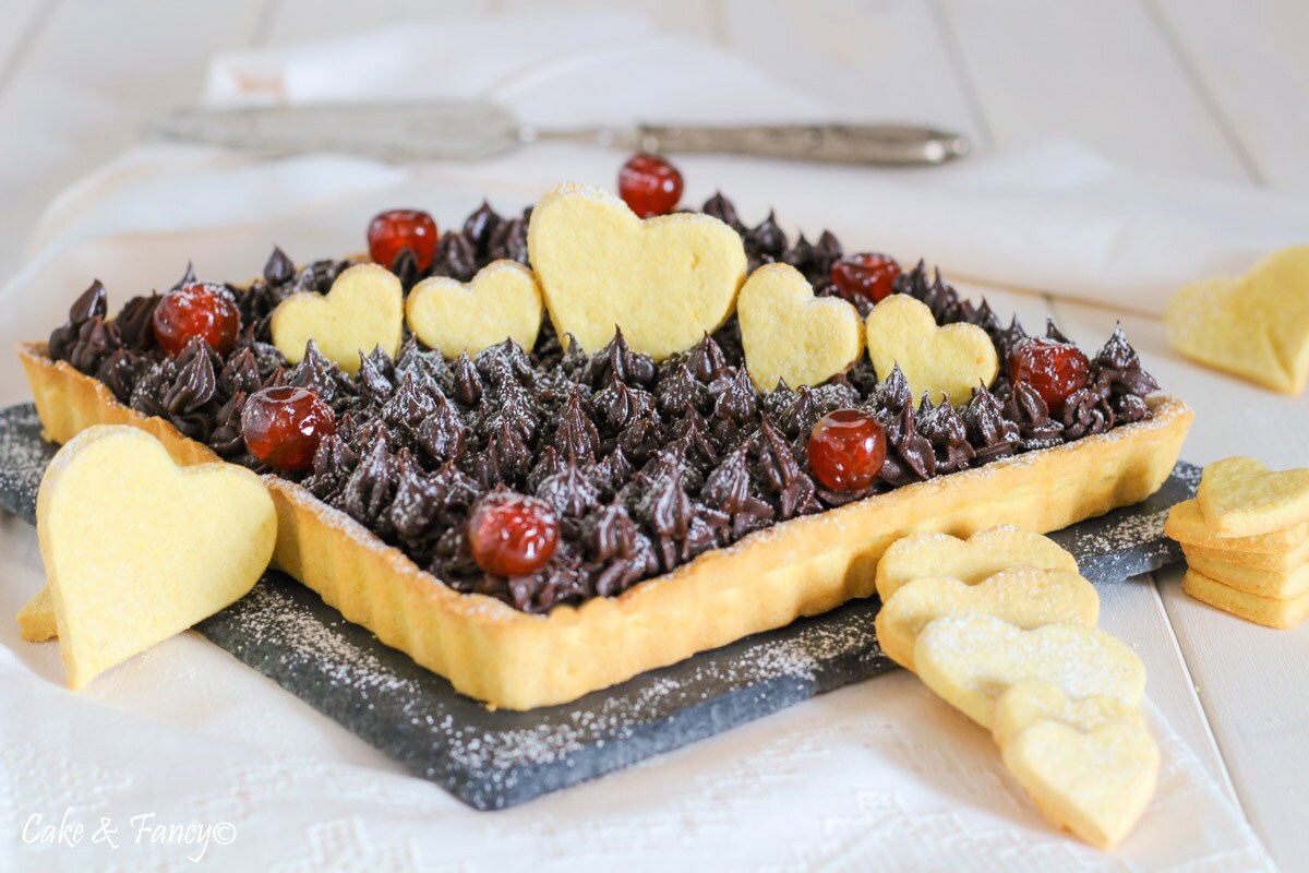 Tart with Dark Chocolate Ganache