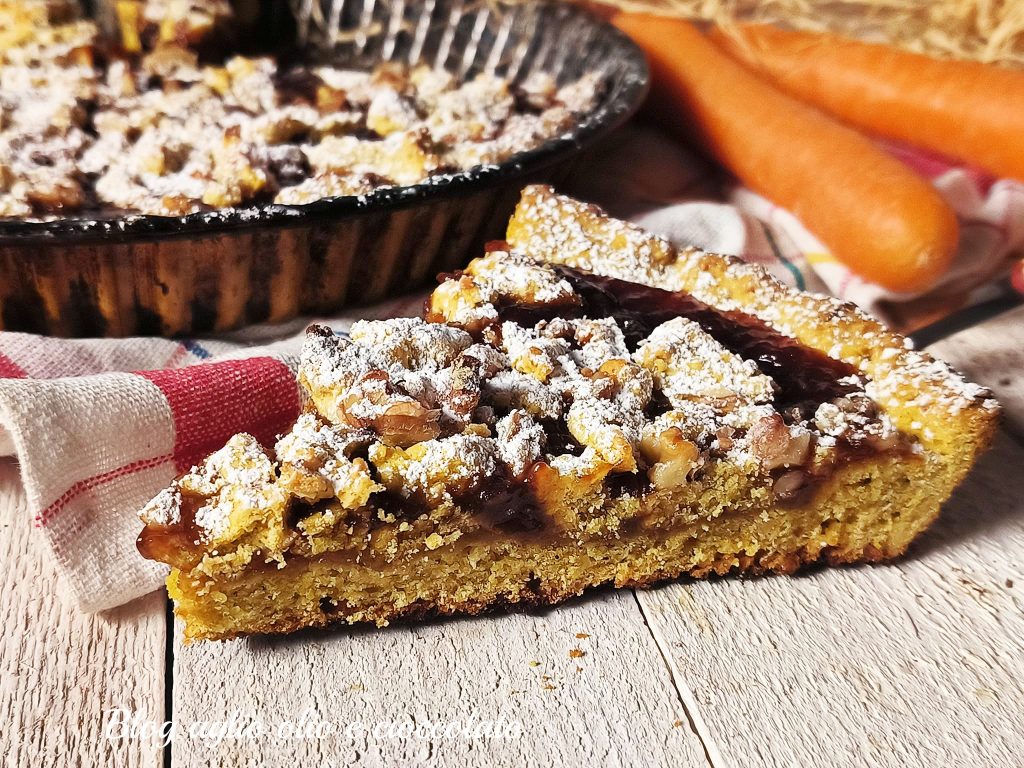 Tart with carrot shortcrust pastry, the dessert that wins everyone over with its softness and unique flavor