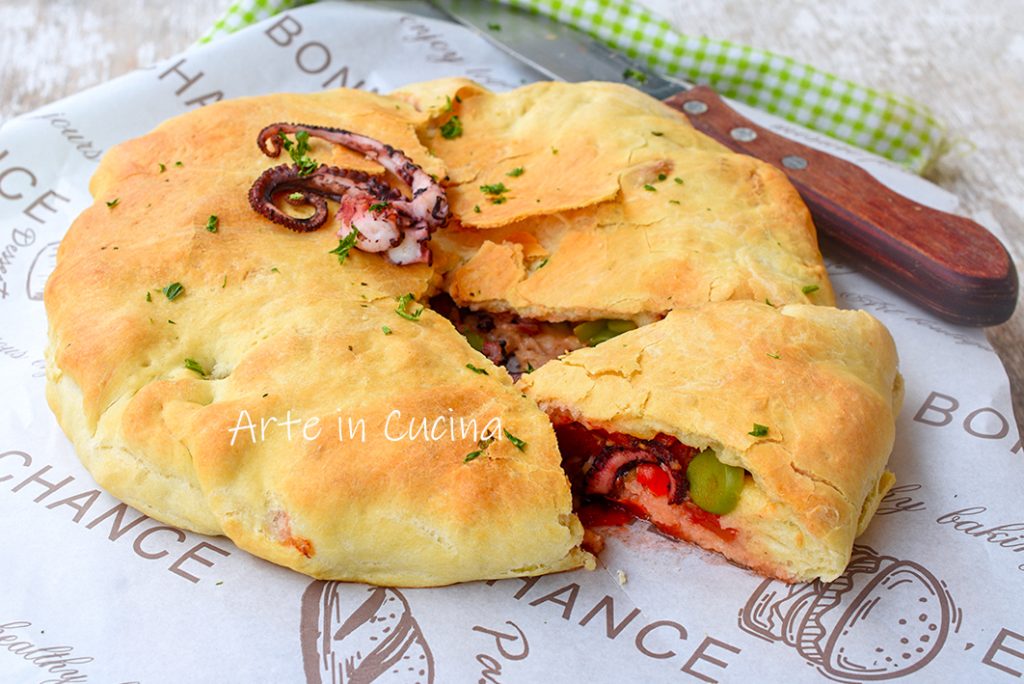 Tiella di Gaeta with octopus sea recipe