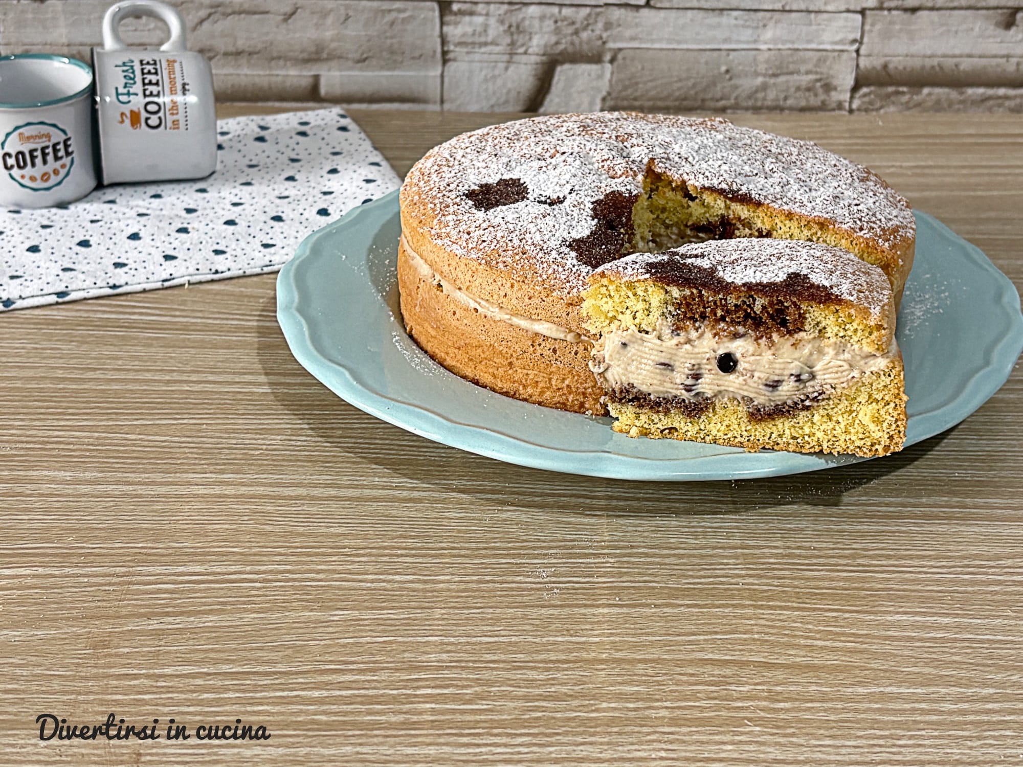 Tiramisu Cake