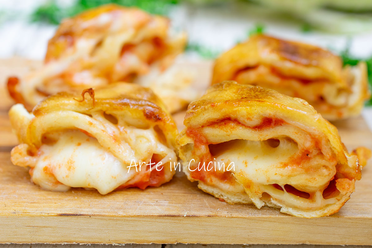 QUICK TOMATO and provolone SWIRLS