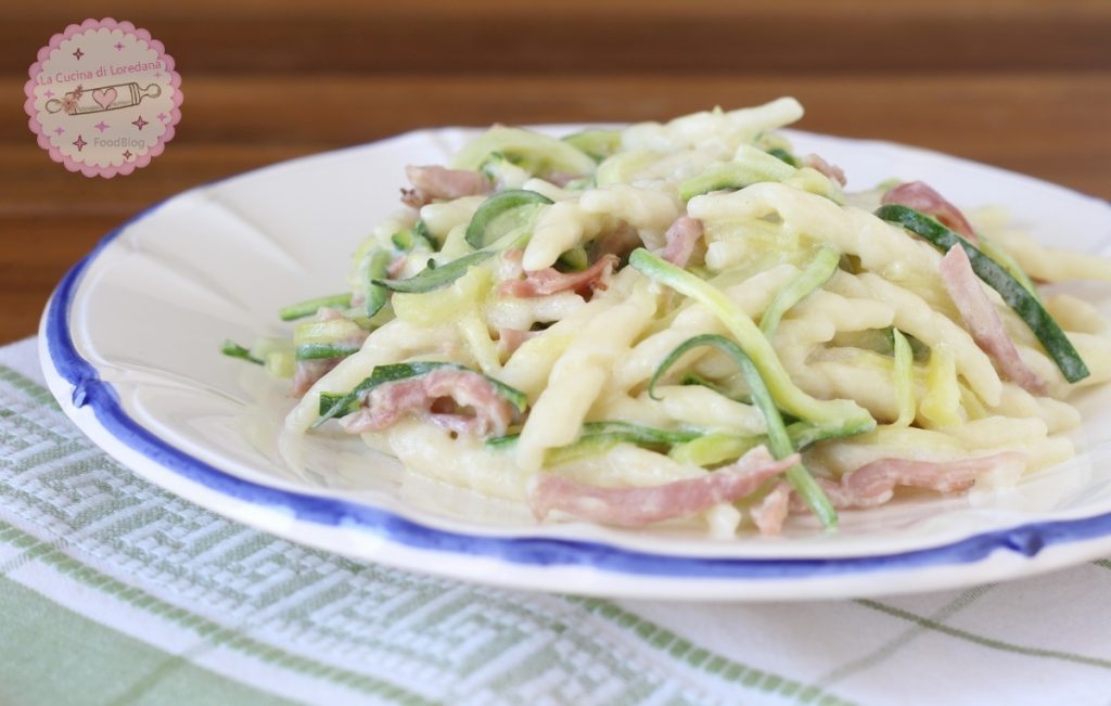 trofie with zucchini and speck