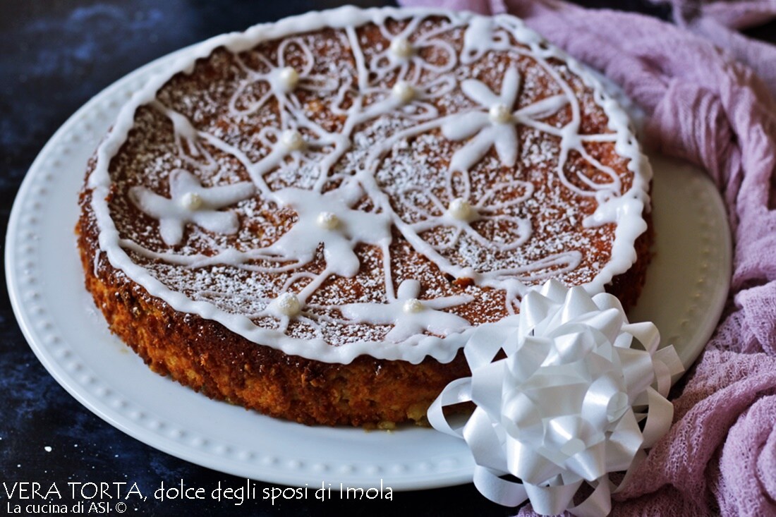 True Cake or Wedding Cake from Imola