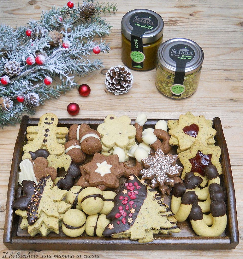 Christmas Pistachio Cookies