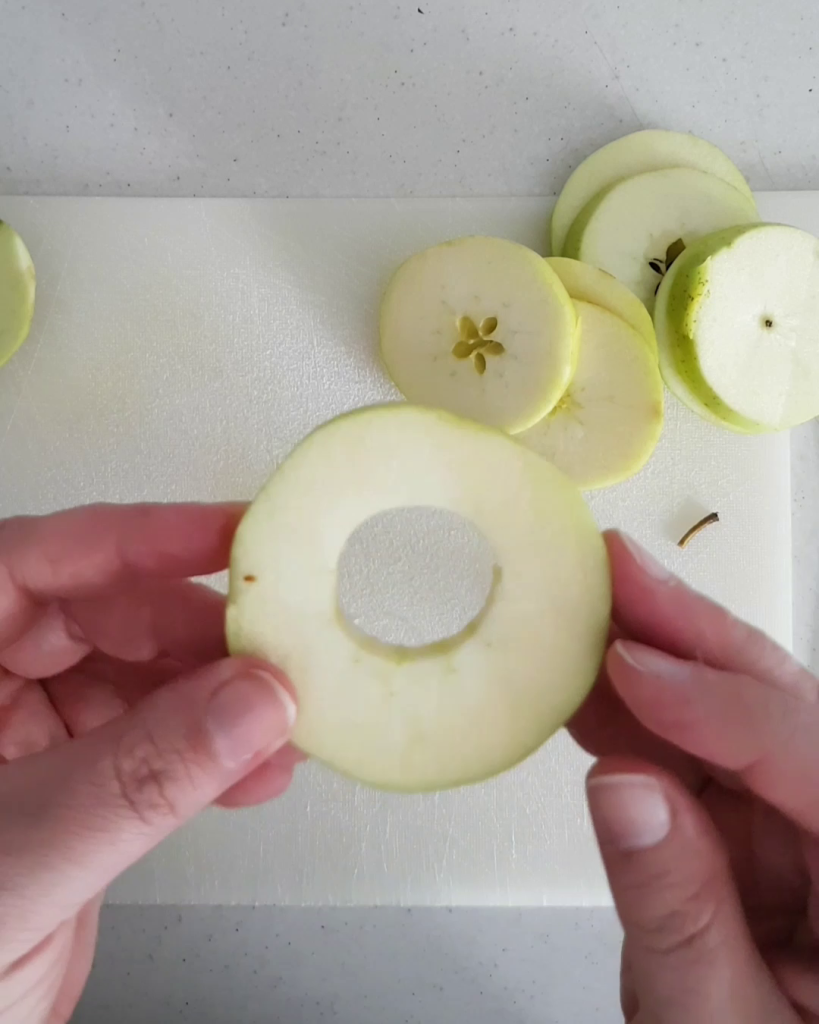 apple and puff pastry donuts