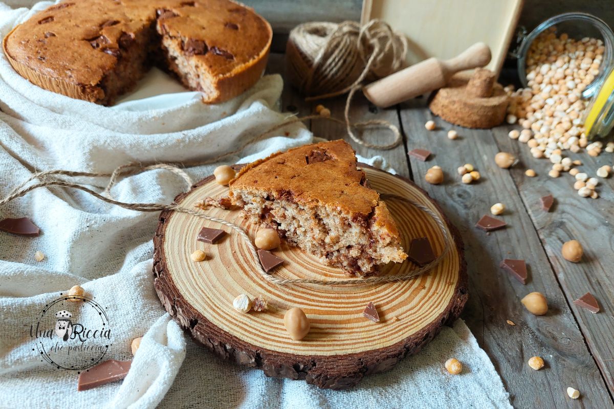 Whole Wheat Cake with Aquafaba and Chocolate