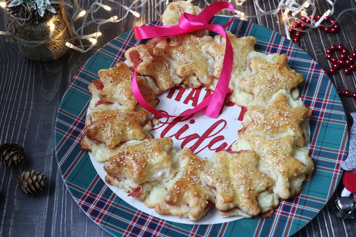 Puff Pastry Christmas Wreath
