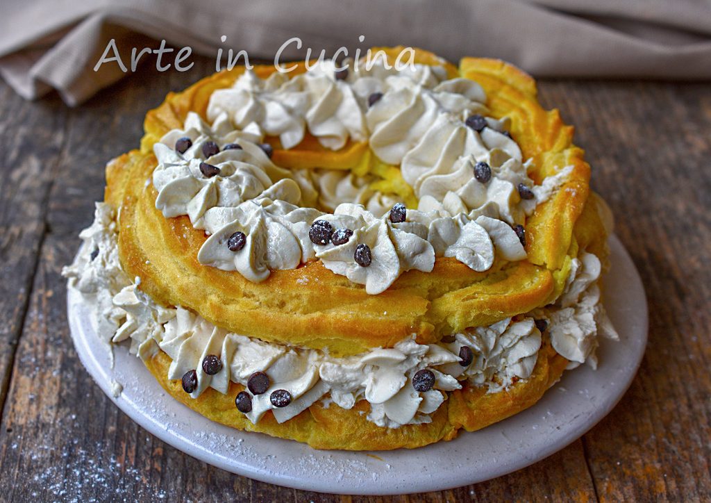 Zeppolone di San Giuseppe Neapolitan Dessert
