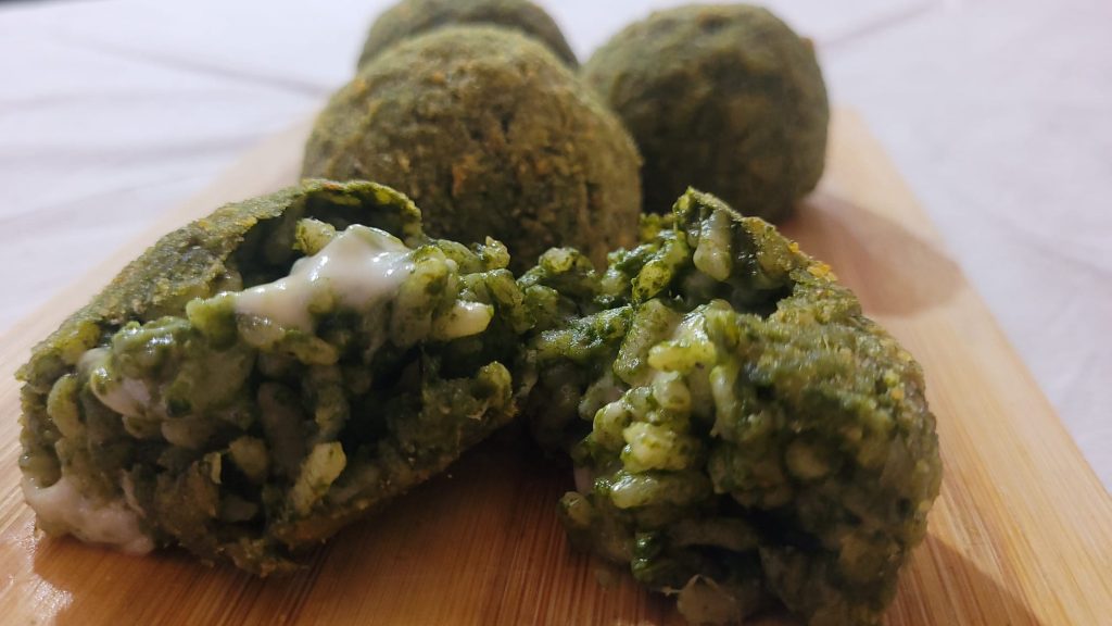 Rice and Spinach Balls in Air Fryer
